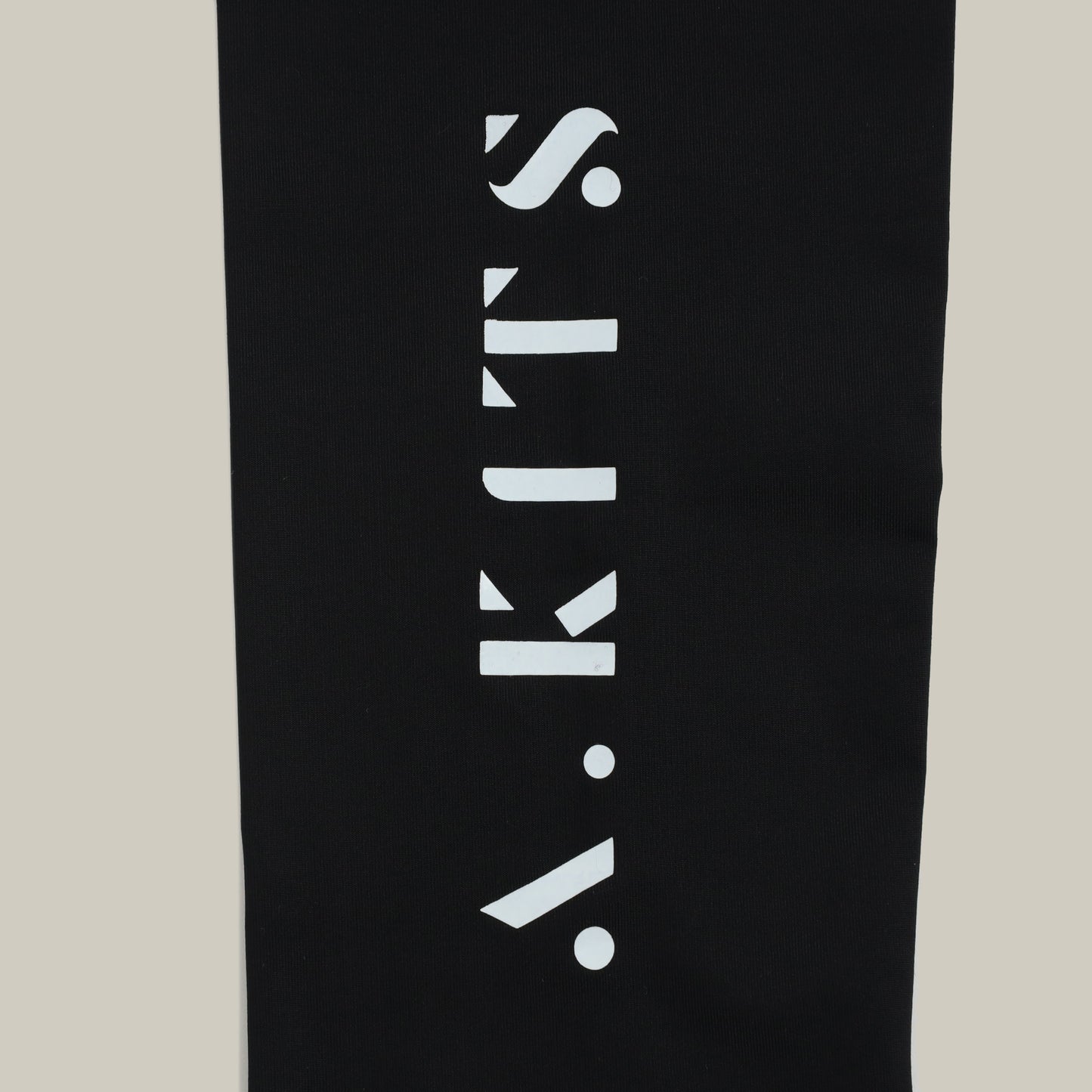 Score Arm Sleeve Black