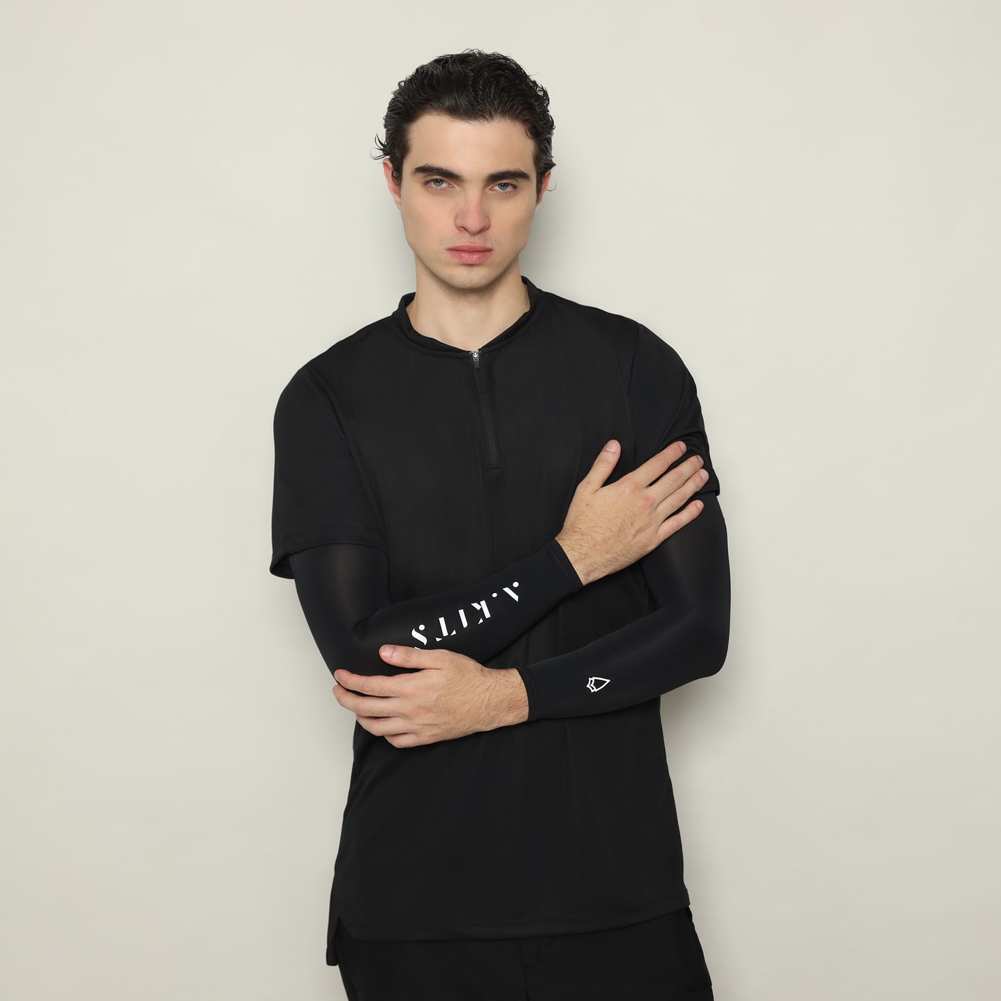 Score Arm Sleeve Black
