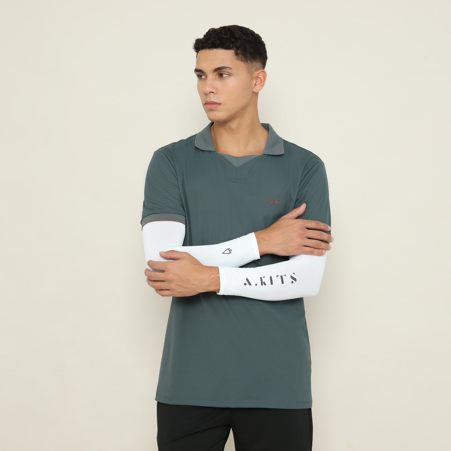 Score Arm Sleeve White
