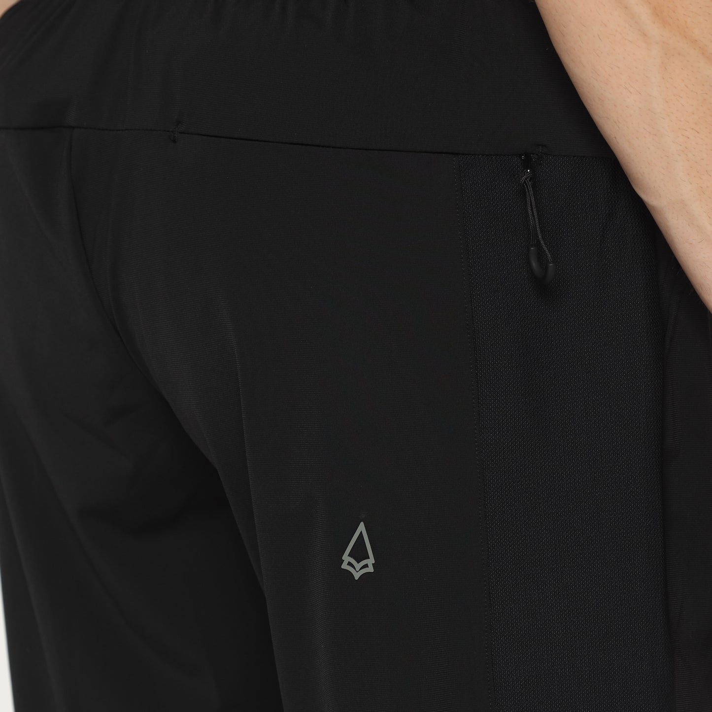 Boost Shorts Black