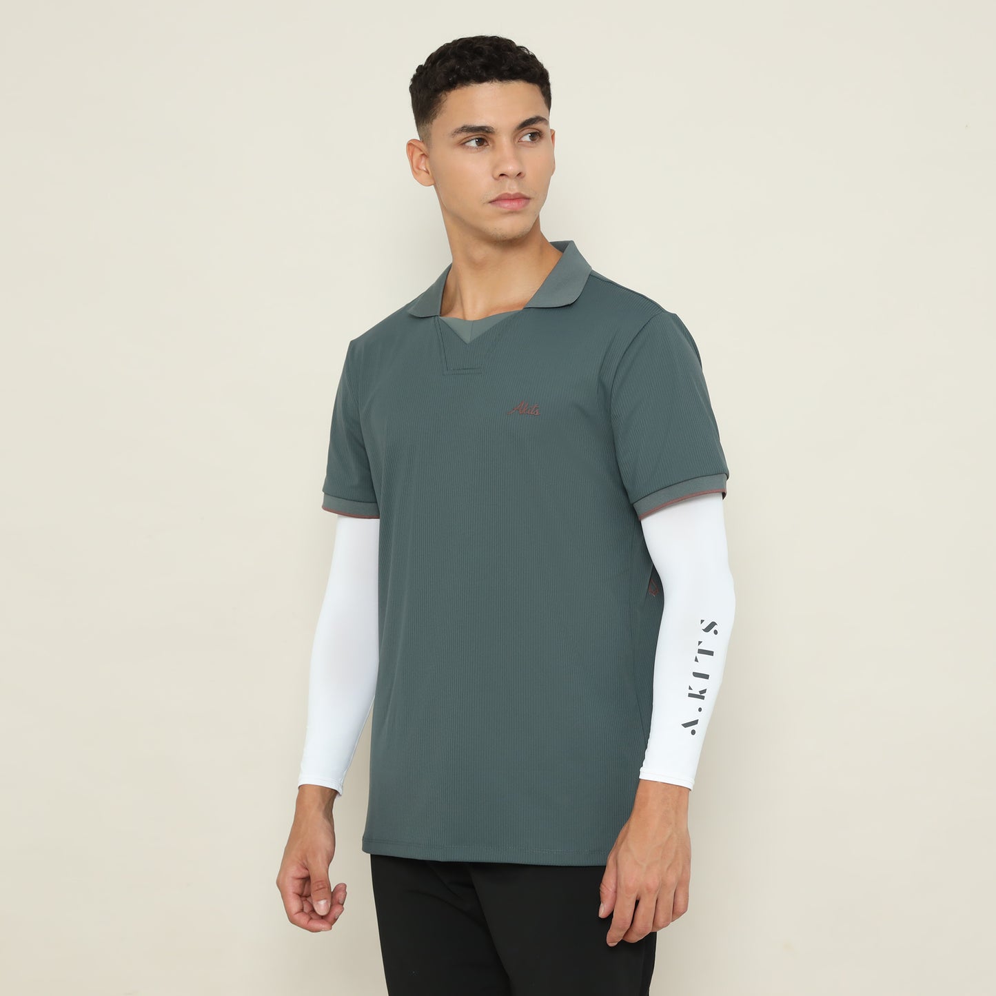 Score Arm Sleeve White