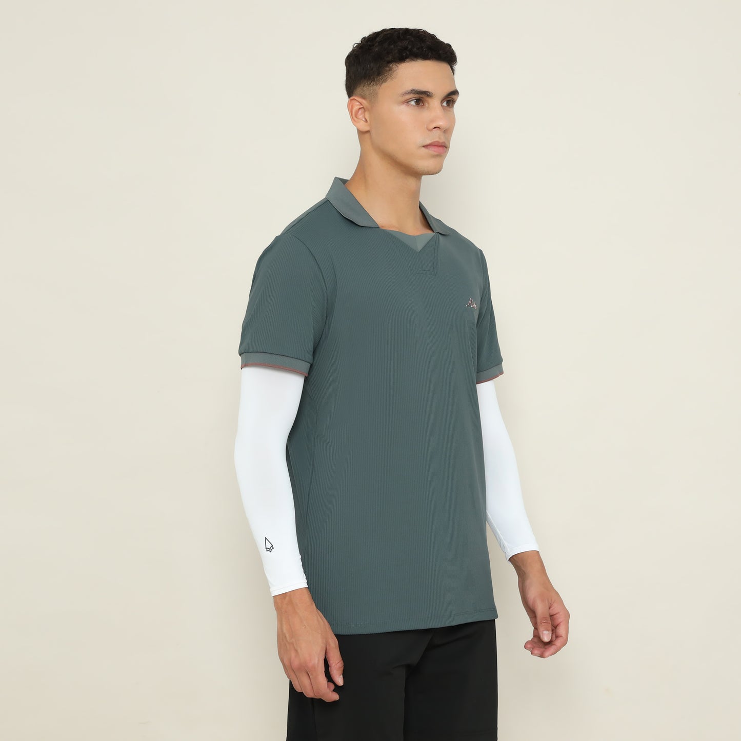 Score Arm Sleeve White